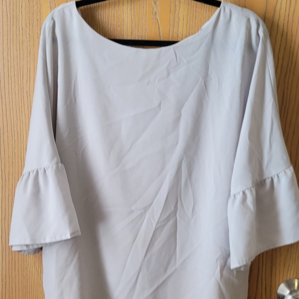 Banana Republic grey blouse